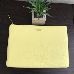 Kate Spade Jackson Large Zip Pouch in Lime…